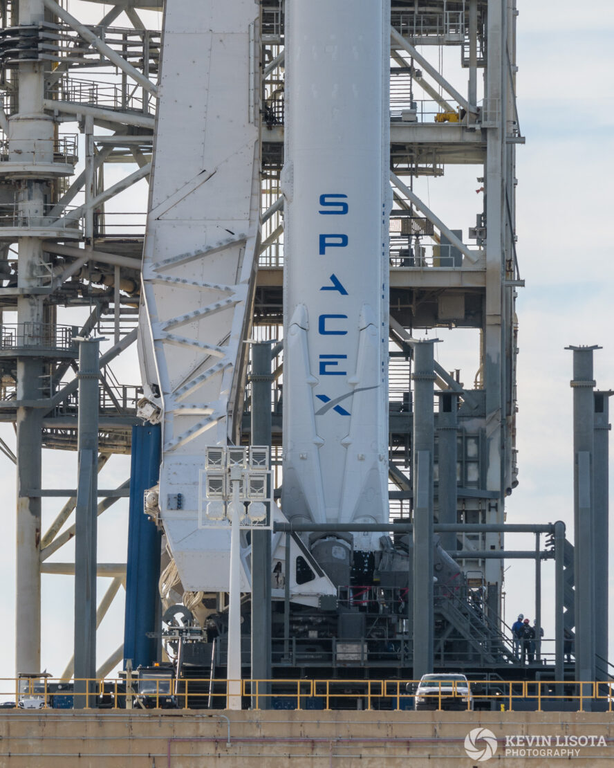 SpaceX Falcon Heavy Launch T-1 Day