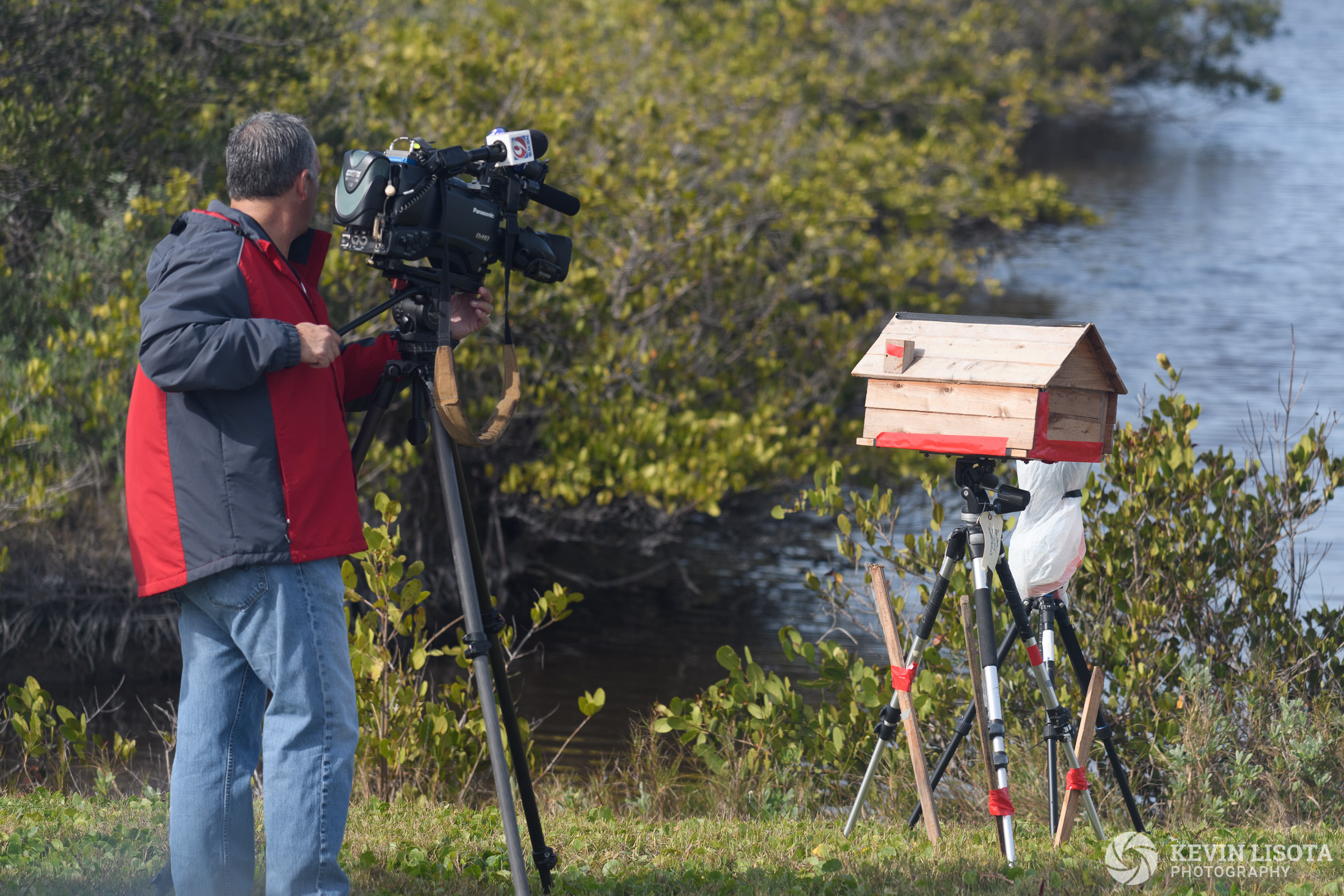 Photographers prepare for Falcon Heavy maiden launch