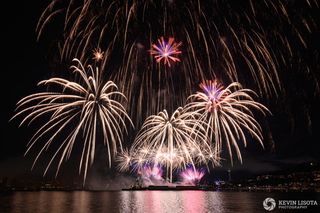 Seattle 4th of July Fireworks from Gas Works Park 2019