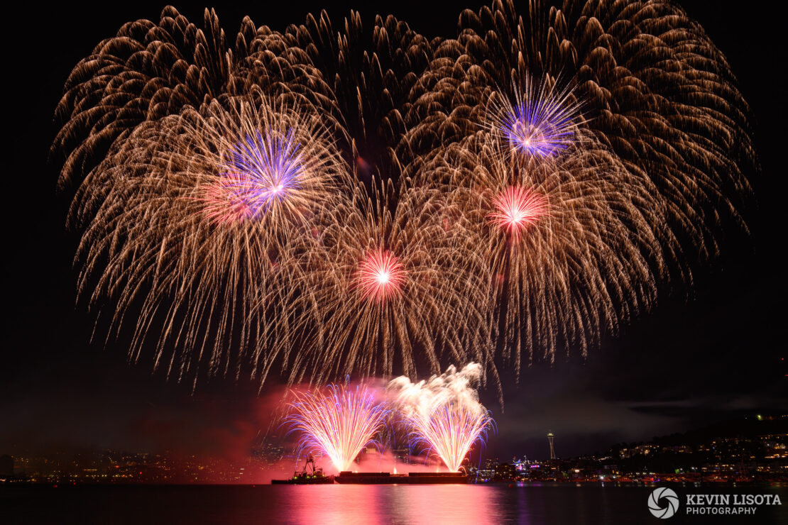 Seattle 4th of July Fireworks from Gas Works Park 2019