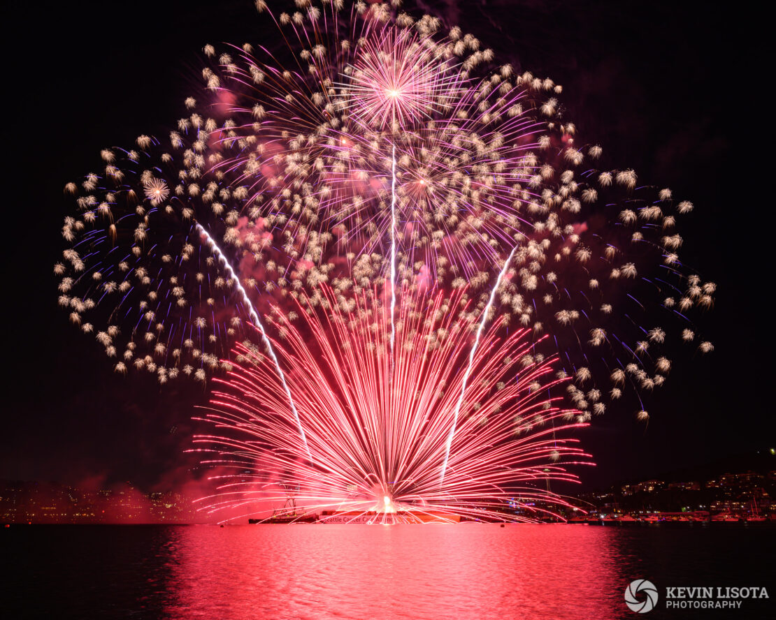 Seattle 4th of July Fireworks from Gas Works Park 2019