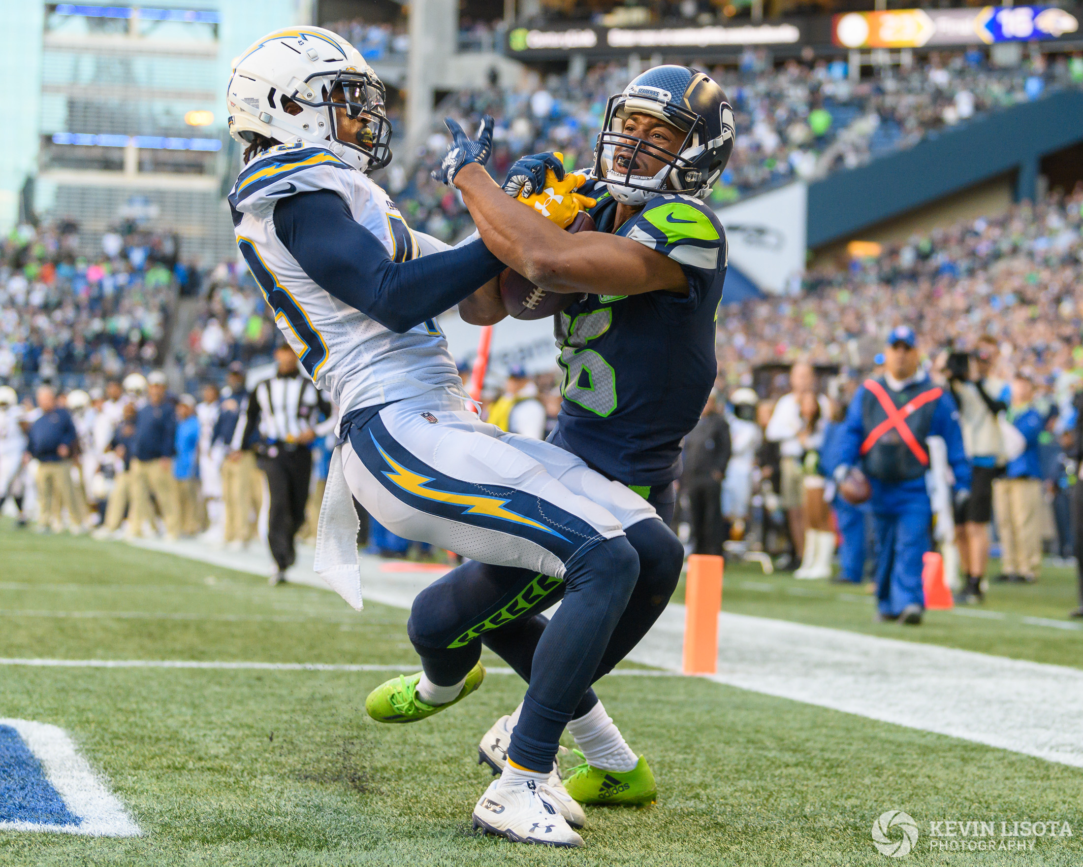 Seattle Sehawks vs. Los Angeles Chargers - November 4, 2018